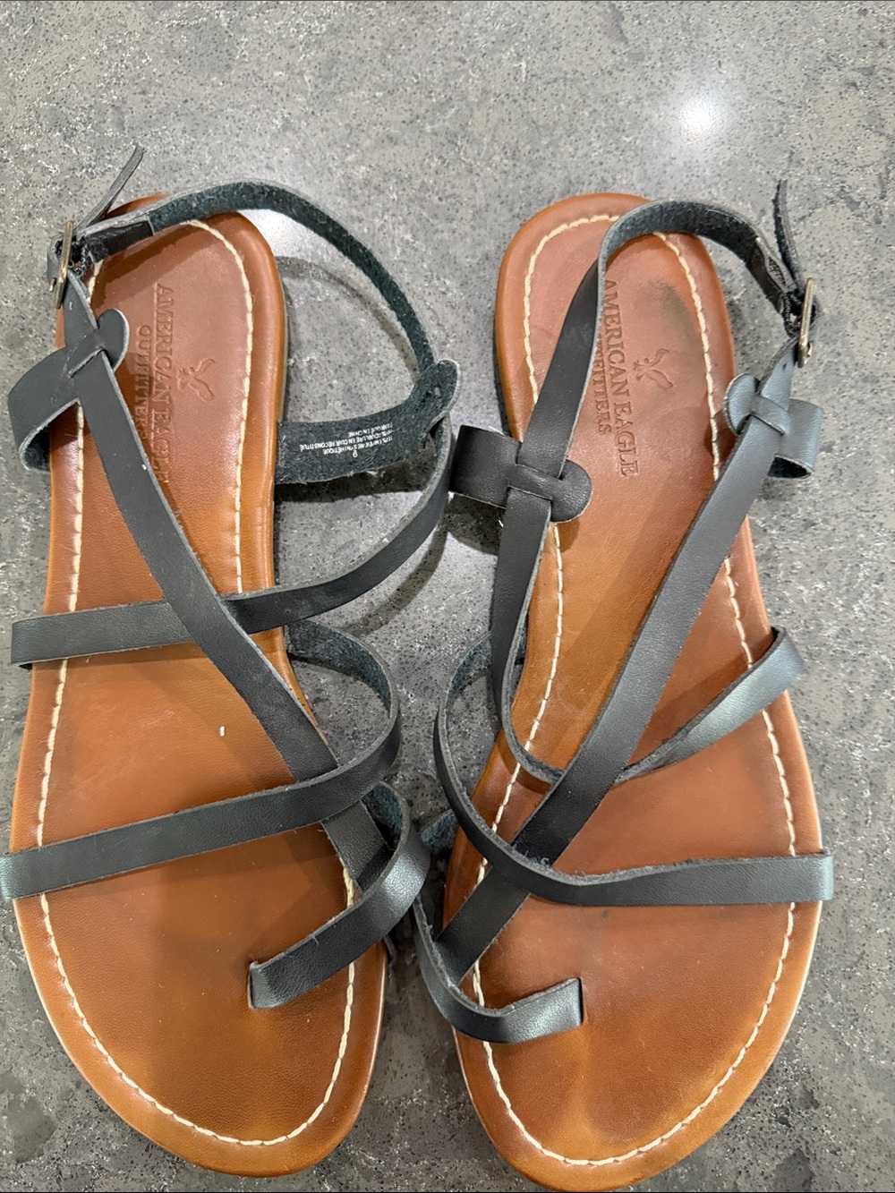 American Eagle Outfitters Black Strappy Sandals with Brown Footbed